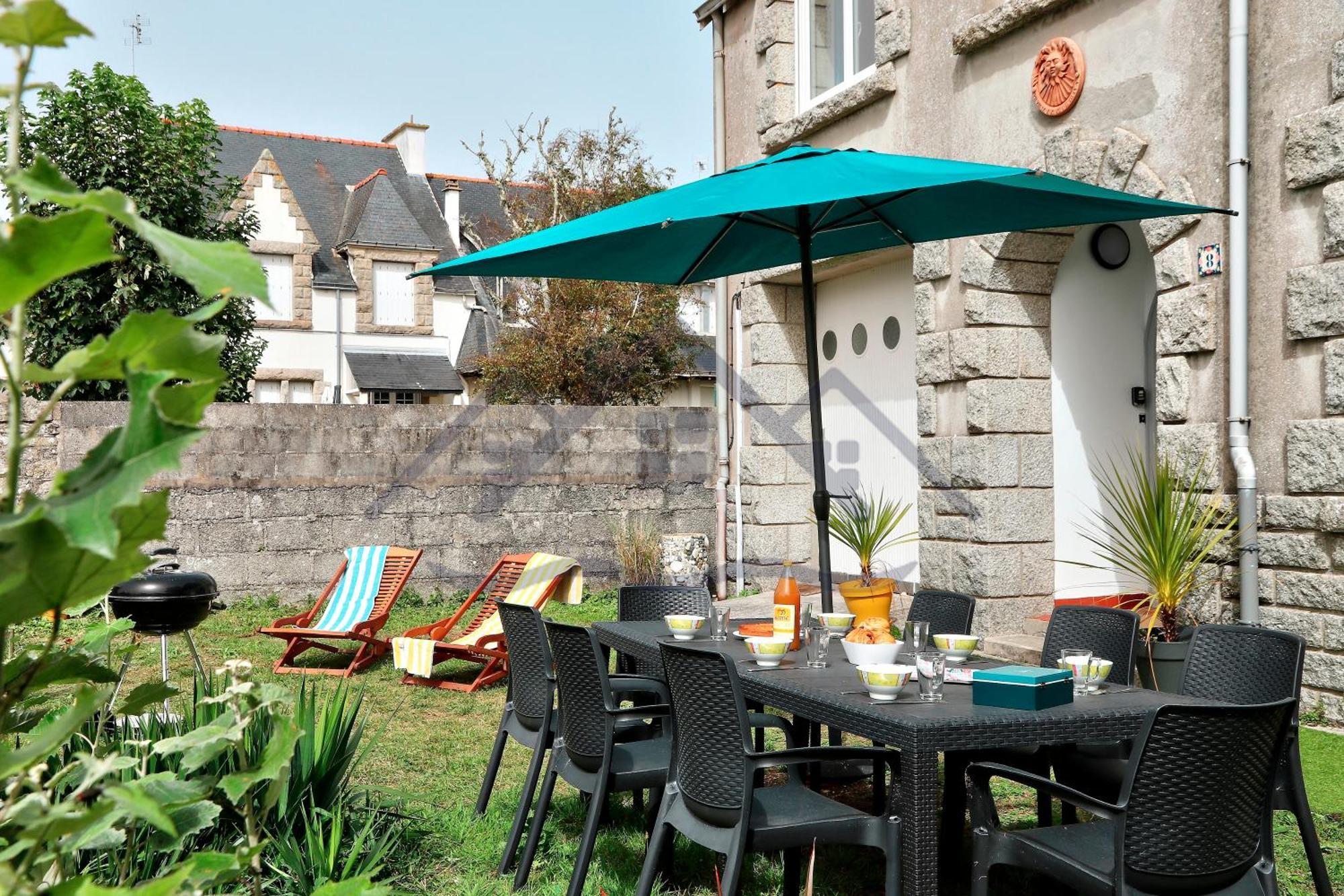 Ty Geoland: Charming Garden In With Wi-fi